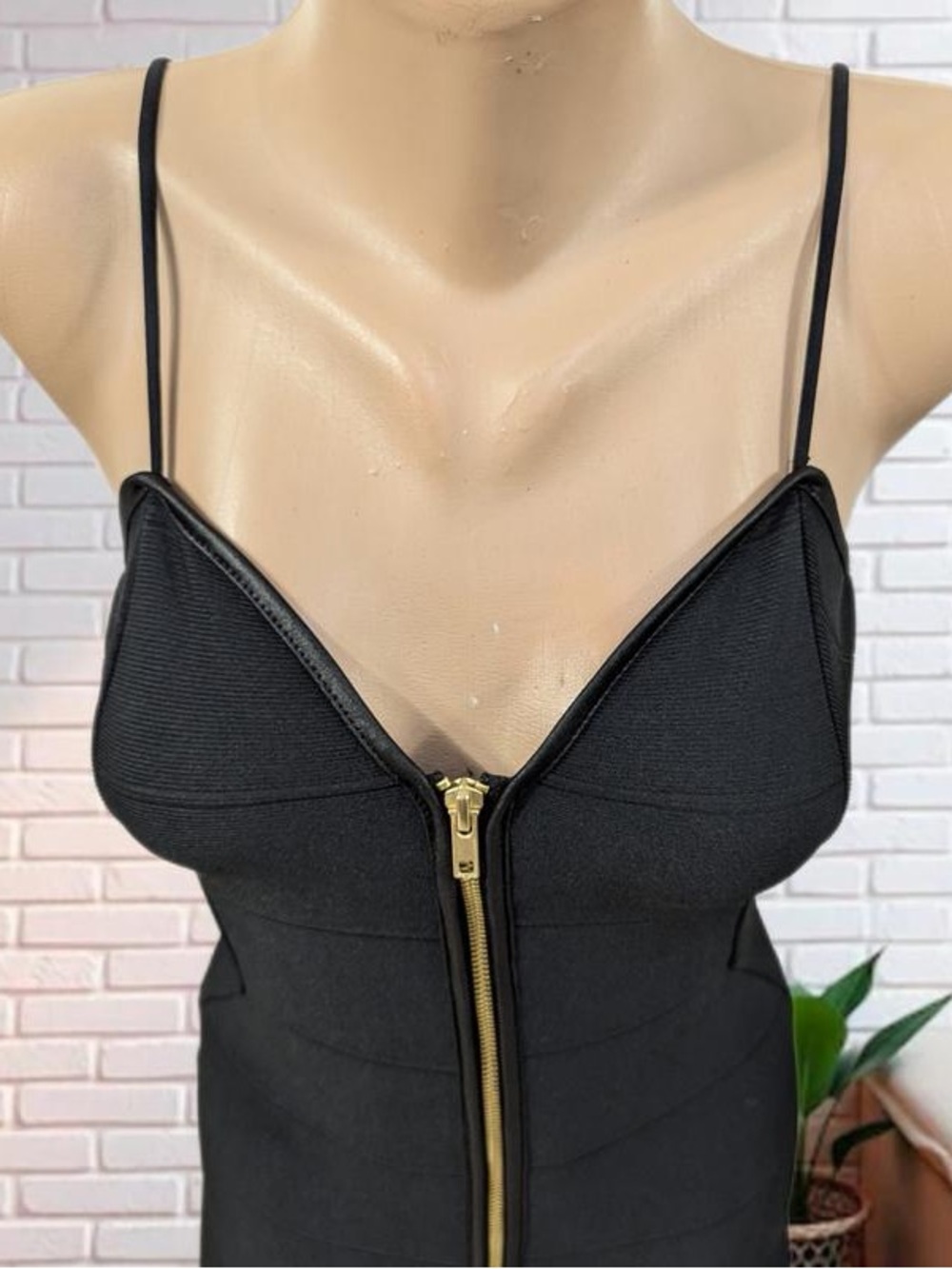Boohoo Black Midi Bodycon Dress with Gold Zip - Picture 3 of 11